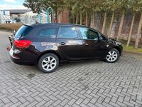 Gebraucht Opel Astra 110 PS (80 kW) 2012 Braun Kombi