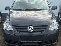 Gebraucht VW Fox 54 PS (39 kW) 2010 Grau Kleinwagen
