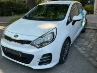 Używany Kia Rio 84 KM (61 kW) 2015 Biały Hatchback