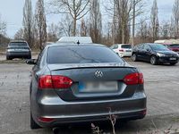 Gebraucht VW Jetta Comfortline 105 PS (77 kW) 2011 Grau Limousine