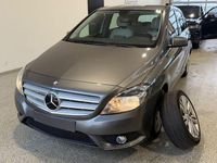 Gebraucht Mercedes B200 156 PS (114 kW) 2014 Grau Van / Kleinbus