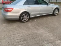 Gebraucht Mercedes E220 170 PS (125 kW) 2009 Silber Limousine