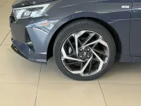 Gebraucht Hyundai i20 Prime 120 PS (88 kW) 2022 Grau Kleinwagen