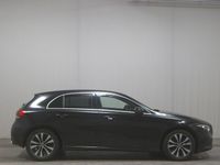 Gebraucht Mercedes A200 Progressive 150 PS (110 kW) 2022 Schwarz Limousine
