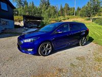Gebraucht Ford Focus ST-Line 125 PS (91 kW) 2016 Blau Kombi