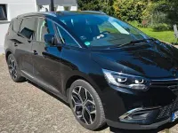 Używany Renault Scenic E-Tech Techno 102 kW (140 KM) 2024 Czarny SUV
