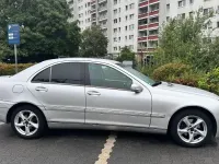 Gebraucht Mercedes C180 Elegance 129 PS (94 kW) 2002 Silber Limousine