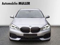 Gebraucht BMW 118 Advantage 150 PS (110 kW) 2021 Silber Kleinwagen