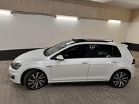 Gebraucht VW Golf VII GTE 204 PS (150 kW) 2015 Weiß Kleinwagen