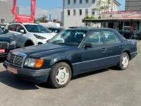 Gebraucht Mercedes E220 150 PS (110 kW) 1993 Grau Coupé