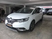 Używany Renault Espace Initiale Paris 160 KM (117 kW) 2016 Biały Minivan