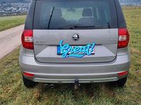 Gebraucht Skoda Yeti Drive 150 PS (110 kW) 2017 Beige SUV