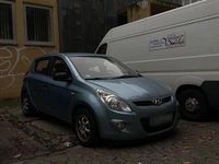Gebraucht Hyundai i20 77 PS (56 kW) 2009 Blau Kleinwagen