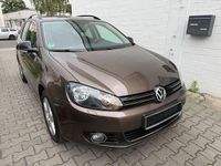 Gebraucht VW Golf VII Style 105 PS (77 kW) 2012 Toffee/graciosabraun Kombi