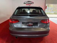 Gebraucht Audi A3 Attraction 110 PS (80 kW) 2015 Grau Limousine