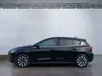 Gebraucht Ford Focus Titanium 155 PS (114 kW) 2025 Agate black Limousine