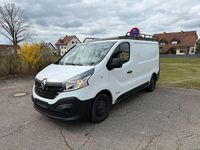 Gebraucht Renault Trafic 120 PS (88 kW) 2015 Weiß Van / Kleinbus