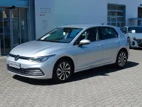 Gebraucht VW Golf VIII Active 116 PS (85 kW) 2023 Reflexsilber (metallic) Limousine