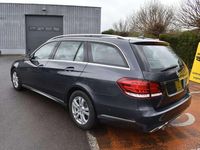 Gebraucht Mercedes E220 Elegance 163 PS (119 kW) 2013 Grau Limousine