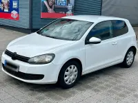 Gebraucht VW Golf VI 102 PS (75 kW) 2009 Weiß Kleinwagen