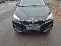 Gebraucht BMW 218 150 PS (110 kW) 2018 Schwarz Van / Kleinbus