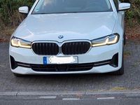 Gebraucht BMW 530 Sport Line 286 PS (210 kW) 2021 Weiß Kombi