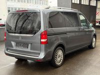 Gebraucht Mercedes V220 Edition 163 PS (119 kW) 2018 Grau Van / Kleinbus