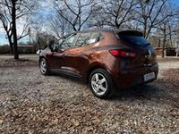 Gebraucht Renault Clio IV Expression 75 PS (55 kW) 2014 Braun Limousine