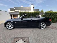 Gebraucht BMW 335 Cabriolet 306 PS (225 kW) 2012 Schwarz Cabrio
