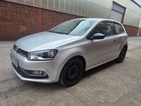 Gebraucht VW Polo 60 PS (44 kW) 2016 Grau Kleinwagen