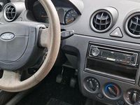 Gebraucht Ford Fiesta 60 PS (44 kW) 2003 Blau Kleinwagen