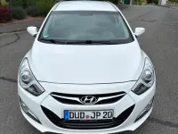 Gebraucht Hyundai i40 Edition 135 PS (99 kW) 2014 Weiß Kombi