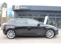Gebraucht Seat Leon FR 179 PS (131 kW) 2017 Midnight schwarz Limousine