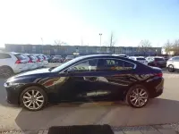 Używany Mazda 3 Selection 186 KM (136 kW) 2023 Czarny Sedan/Limuzyna