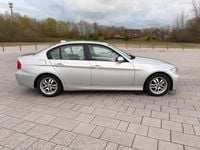 Second-hand BMW 318 2006 Argintiu Berlinǎ