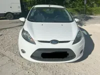 Używany Ford Fiesta 60 KM (44 kW) 2011 Biały Hatchback