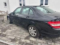 Gebraucht Mercedes C180 156 PS (114 kW) 2010 Schwarz Limousine