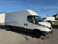 Gebraucht Iveco Daily 136 PS (100 kW) 2020 Weiß Limousine