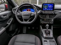 Gebraucht Ford Kuga ST-Line 150 PS (110 kW) 2021 Rot SUV