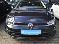 Gebraucht VW Polo Move 80 PS (58 kW) 2024 Deep black perleffekt Kleinwagen