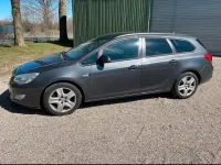 Usata Opel Astra 110 CV (80 kW) 2012 Grigio Station wagon