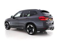 Gebraucht BMW iX3 Executive 210 kW (286 PS) 2021 Grau SUV