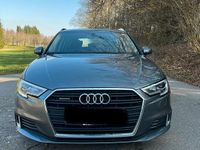 Gebraucht Audi A3 Sport 190 PS (139 kW) 2018 Grau Limousine