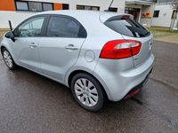 gebraucht Kia Rio 1.2 Edition7