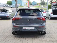 Gebraucht VW Golf VIII GTI 245 PS (180 kW) 2021 Delfin grau metallic Limousine
