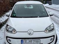 Gebraucht VW up! 60 PS (44 kW) 2016 Weiß Kleinwagen