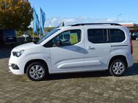 Gebraucht Opel Combo Life Ultimate 131 PS (96 kW) 2023 Weiß Van / Kleinbus