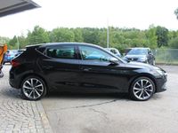 Gebraucht Seat Leon FR 204 PS (150 kW) 2021 Midnight schwarz metallic (metallic) Limousine