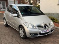 Gebraucht Mercedes A200 136 PS (100 kW) 2010 Silber Kleinwagen