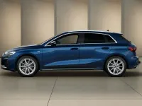 Second-hand Audi A3 S-Line 204 CP (150 kW) 2025 Albastru Berlinǎ